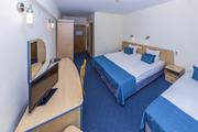 Holiday Park Hotel  4*